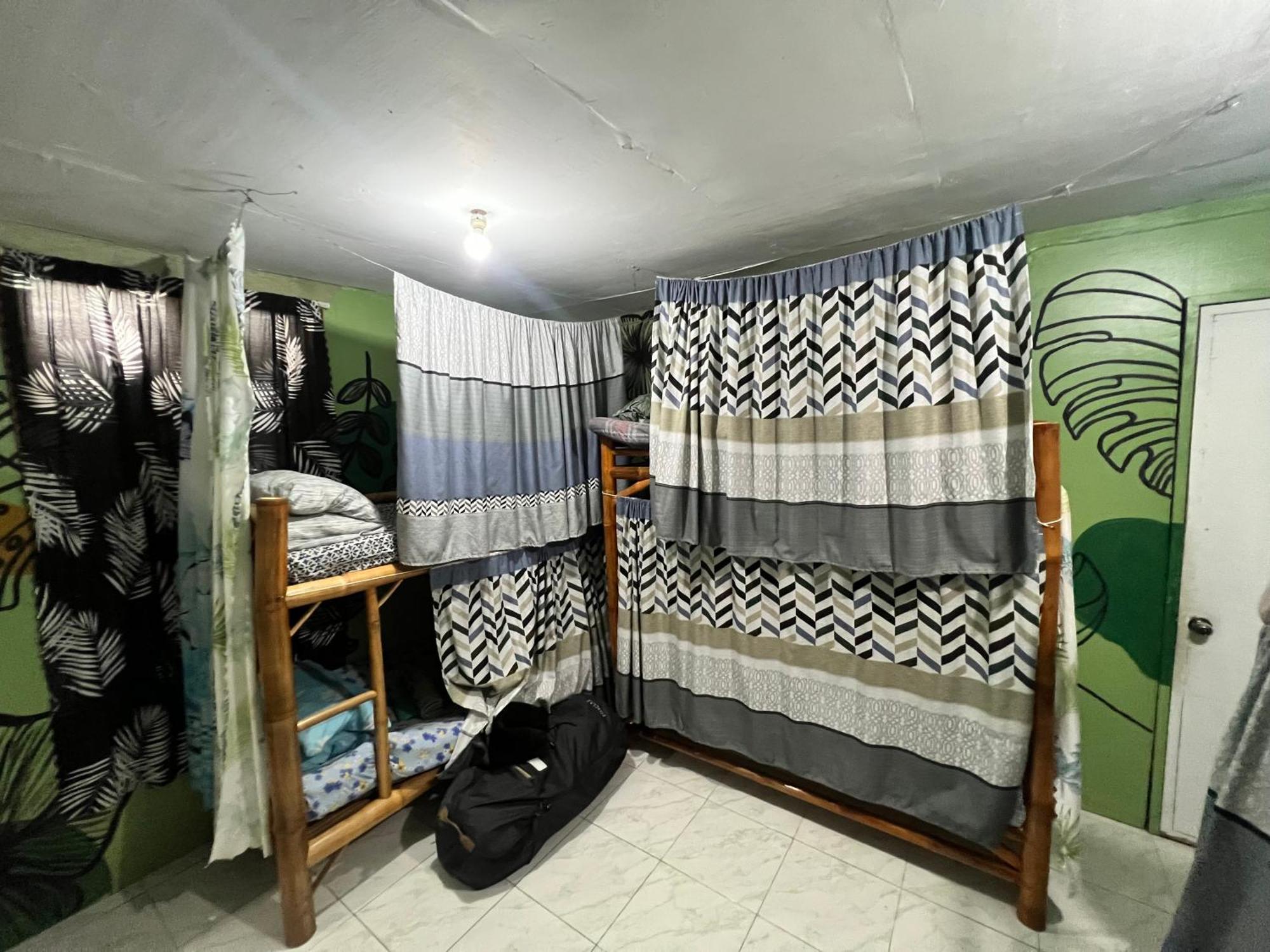La Casa Maria Hostel Моалбоал Екстериор снимка